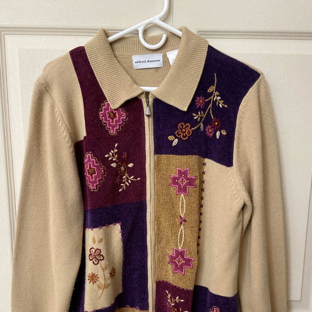 Vintage Alfred Dunner sweater zip-up SIZE MEDIUM